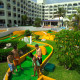 Play mini-golf at the Aquamarina Beach hotel Cancun G4TS1893
