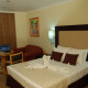 Tu habitación en el Best Western Royal Zona Rosa puede tener una cama queen FOTO-HAB-1