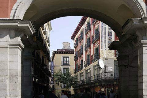 HIGH TECH ESPANA high tech espana: