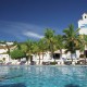 Alberca del Gran Festival, hotel en Manzanillo gran-festival-alberca-con-torre