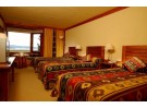 Img - Superior triple vista al lago