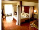 Img - Suite exclusiva con piscina