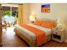 Img - Familiar frente al mar