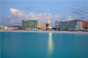 Krystal Cancun Hotel & Resort