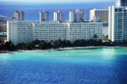 Grand Oasis Viva