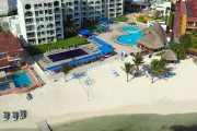Aquamarina Beach