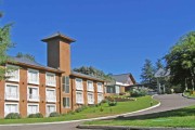 Howard Johnson Hotel, Spa & Restaurant Villa General Belgrano