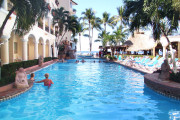 Playa Los Arcos Beach Resort & Spa