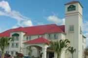 La Quinta Inn & Suites Houston Hobby Airport