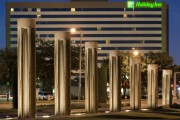 Holiday Inn Hotel & Suites Medical Center