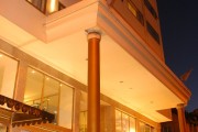 Kenton Palace Hotel