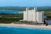 Riu Emerald Bay