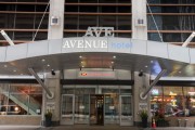The Avenue Crowne Plaza Chicago