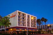 Crowne Plaza Redondo Beach and Marina