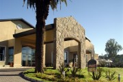 Howard Johnson Hotel & Casino Río Ceballos