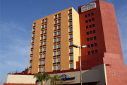 Howard Johnson Plaza Hotel Las Torres Guadalajara