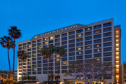 Crowne Plaza Beverly Hills