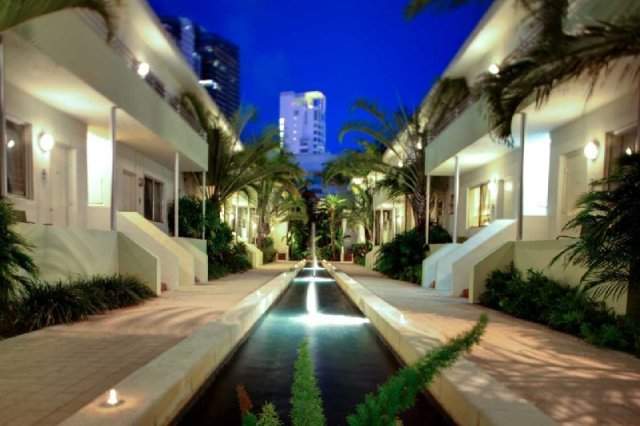 Dorchester Hotel Miami Beach United States Of America Pricetravel